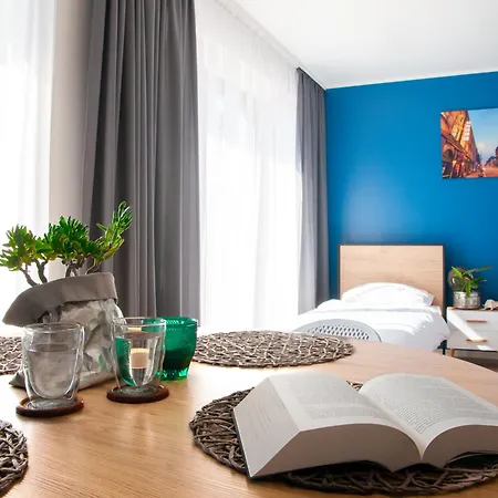 Tanie Noclegi Gliwice - Apartamenty Lowicka 28 Exterior photo